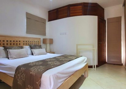Maison/Villa - 3 chambres - 267 m²