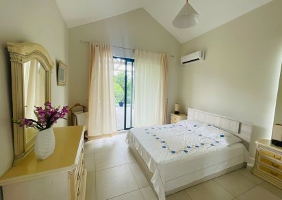 Maison/Villa - 3 chambres - 275 m²