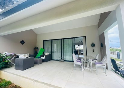 Maison/Villa - 3 chambres - 275 m²