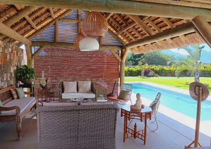 Maison/Villa - 3 chambres - 275 m²