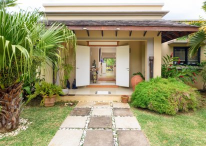 Maison/Villa - 3 chambres - 278 m²