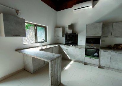 Maison/Villa - 3 chambres - 280 m²
