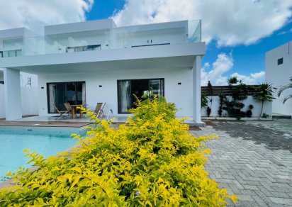 Maison/Villa - 3 chambres - 284 m²
