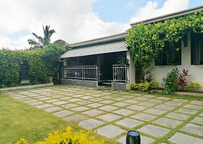 Maison/Villa - 3 chambres - 300 m²