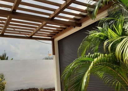 Maison/Villa - 3 chambres - 300 m²