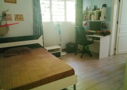 Maison/Villa - 3 chambres - 300 m²