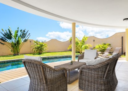 Maison/Villa - 3 chambres - 340 m²