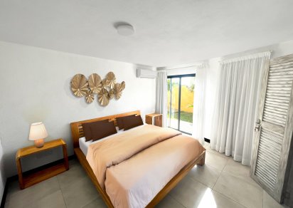 Maison/Villa - 3 chambres - 340 m²