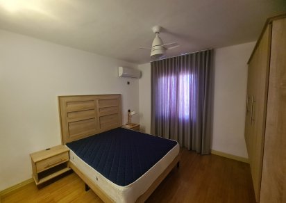 Maison/Villa - 3 chambres - 344 m²