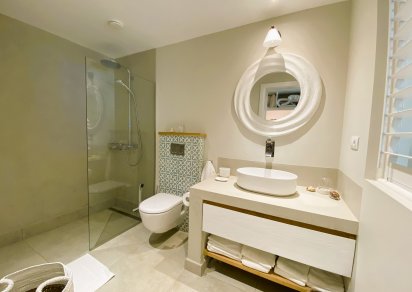 Maison/Villa - 3 chambres - 350 m²
