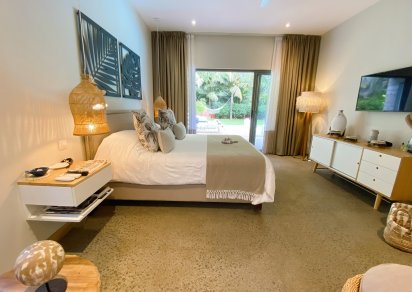 Maison/Villa - 3 chambres - 350 m²