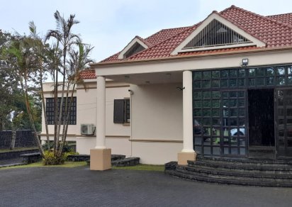 Maison/Villa - 4 chambres - 1100 m²