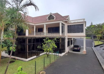 Maison/Villa - 4 chambres - 1100 m²