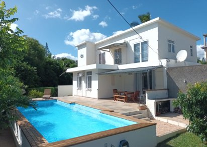 Maison/Villa - 4 chambres - 140 m²