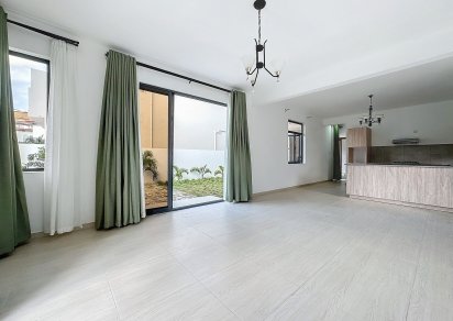 Maison/Villa - 4 chambres - 156 m²