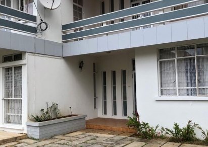 Maison/Villa - 4 chambres - 204 m²