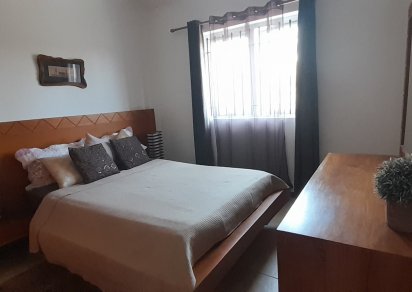 Maison/Villa - 4 chambres - 210 m²