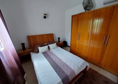 Maison/Villa - 4 chambres - 210 m²