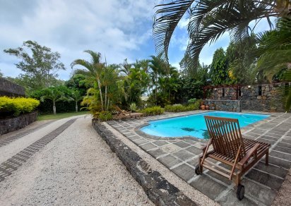 Maison/Villa - 4 chambres - 210 m²