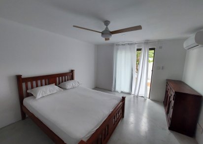 Maison/Villa - 4 chambres - 225 m²
