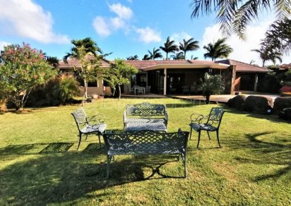 Maison/Villa - 4 chambres - 254 m²