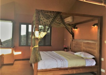 Maison/Villa - 4 chambres - 254 m²