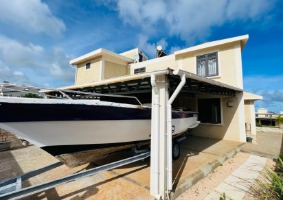 Maison/Villa - 4 chambres - 260 m²
