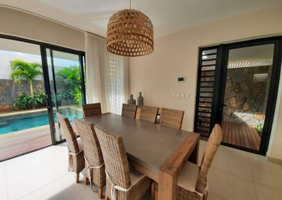 Maison/Villa - 4 chambres - 265 m²