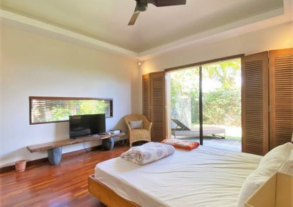 Maison/Villa - 4 chambres - 265 m²