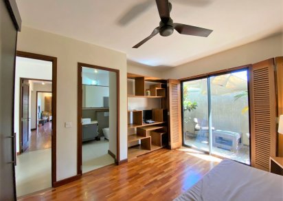 Maison/Villa - 4 chambres - 265 m²