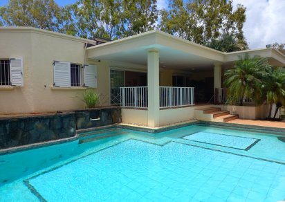 Maison/Villa - 4 chambres - 275 m²