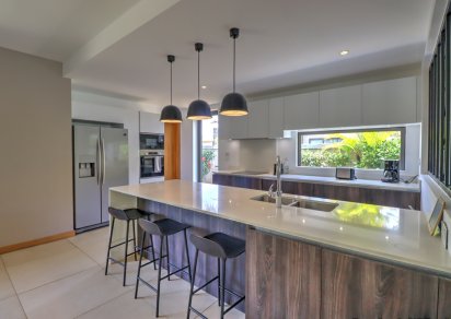 Maison/Villa - 4 chambres - 276 m²