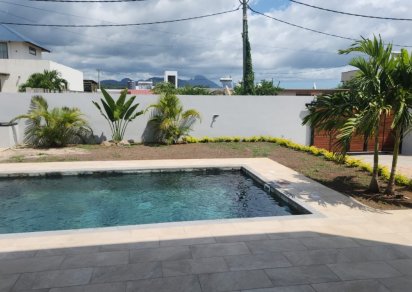 Maison/Villa - 4 chambres - 297 m²
