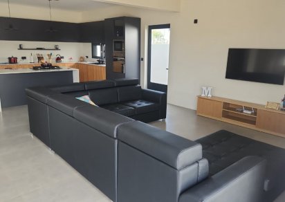Maison/Villa - 4 chambres - 297 m²