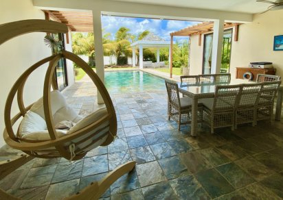 Maison/Villa - 4 chambres - 300 m²