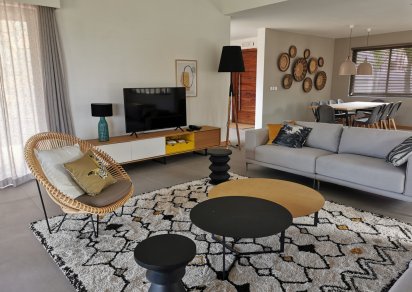 Maison/Villa - 4 chambres - 307 m²