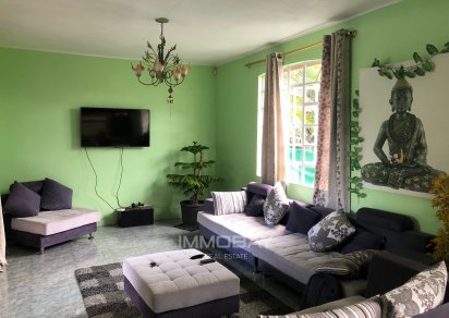 Maison/Villa - 4 chambres - 3200 p²