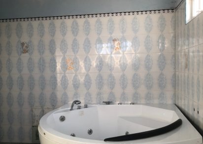 Maison/Villa - 4 chambres - 3200 p²