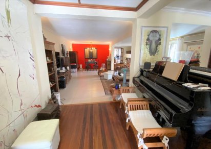 Maison/Villa - 4 chambres - 320 m²