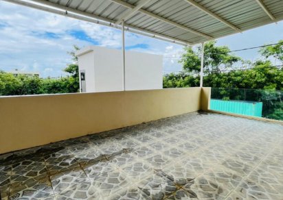 Maison/Villa - 4 chambres - 325 m²