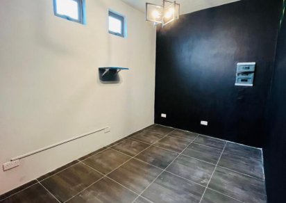 Maison/Villa - 4 chambres - 325 m²