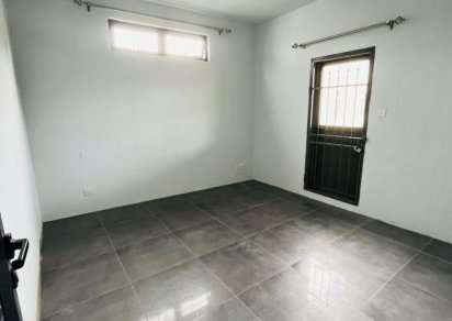 Maison/Villa - 4 chambres - 325 m²