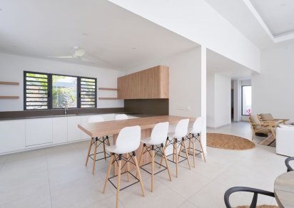 Maison/Villa - 4 chambres - 333 m²