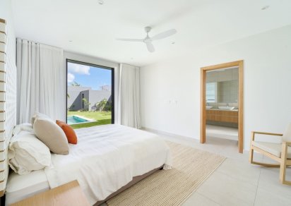 Maison/Villa - 4 chambres - 333 m²