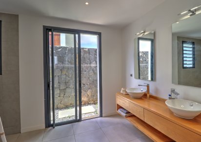 Maison/Villa - 4 chambres - 342 m²