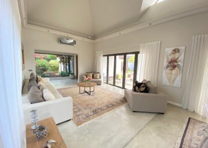 Maison/Villa - 4 chambres - 350 m²