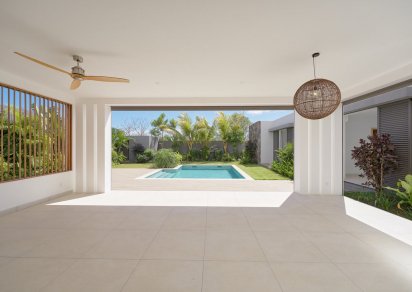 Maison/Villa - 4 chambres - 350 m²