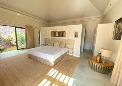 Maison/Villa - 4 chambres - 350 m²