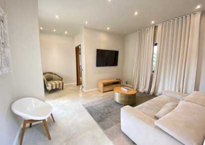 Maison/Villa - 4 chambres - 350 m²