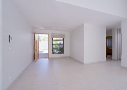 Maison/Villa - 4 chambres - 350 m²